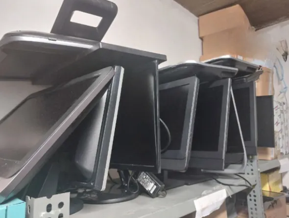 1#8462 Attrezzatura elettronica e informatica