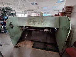 11#10261 Attrezzatura elettronica, meccanica, scaffalature