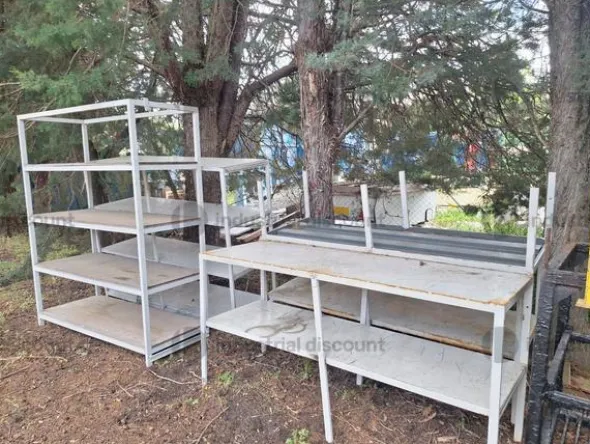 11#10261 Attrezzatura elettronica, meccanica, scaffalature