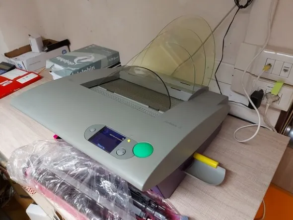 1#6000 Attrezzatura e materiale per copisteria