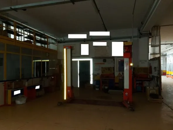 1#8209 Attrezzatura officina meccanica e autovettura Fiat Stilo