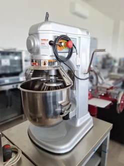 Attrezzatura pasticceria in pronta consegna