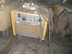 2#7053 Attrezzatura per officina meccanica