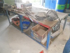 16#7053 Attrezzatura per officina meccanica