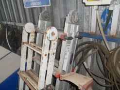 16#7053 Attrezzatura per officina meccanica