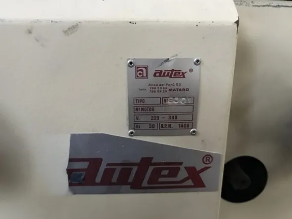13#4865 Attrezzatura per taglio tessuti