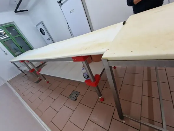 1#8181 Attrezzatura per trasformazione econfezionamento delle carni