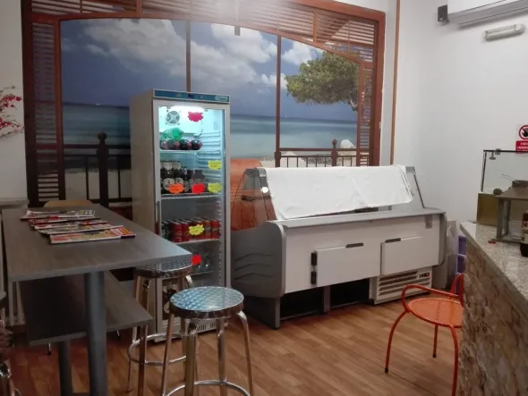 Attrezzatura professionale completa pizzeria asporto