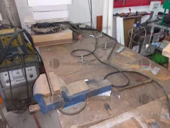 3#9980 Attrezzatura varia per officina