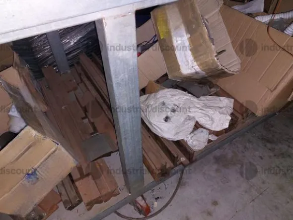 3#9980 Attrezzatura varia per officina