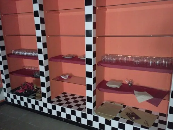 1#7852 Attrezzature e arredo perristorazione