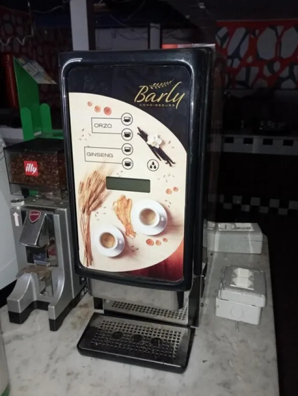 1#7852 Attrezzature e arredo perristorazione