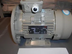 5#7585 Attrezzature e componentistica elettronica