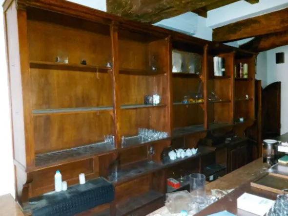 1#8228 Attrezzature ed arredo per ristorazione