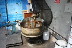2#7154 Attrezzature e macchinari per imbottigliamento oli industriali