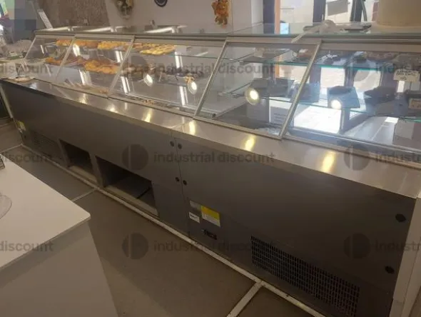 2#9562 Attrezzature e macchinari per pasticceria