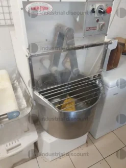 2#9562 Attrezzature e macchinari per pasticceria