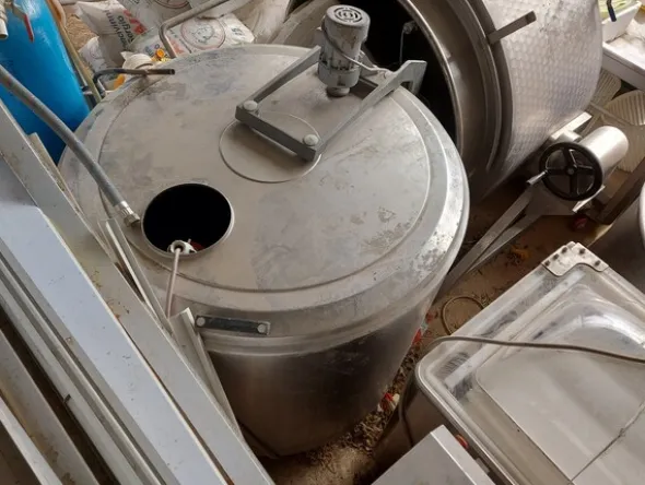 1#7844 Attrezzature e macchinari per la lavorazione del latte