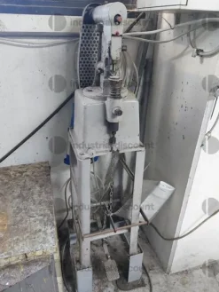 2#8561 Attrezzature e macchine per l'industria calzaturiera