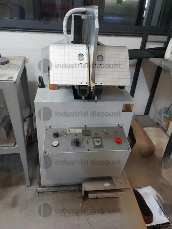 2#8561 Attrezzature e macchine per l'industria calzaturiera