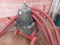 4#81150 Attrezzature e macchine per la viticoltura