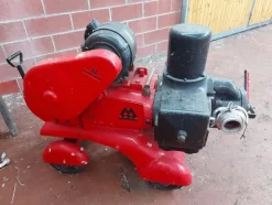 4#81150 Attrezzature e macchine per la viticoltura