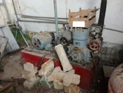 1#7194 Attrezzature e materiale ferroso