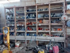 9#7900 Attrezzature e materiali da cantiere