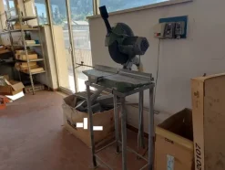 48#7333 Attrezzature e materiali da officina elettrica