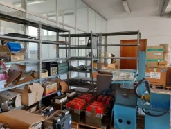 48#7333 Attrezzature e materiali da officina elettrica