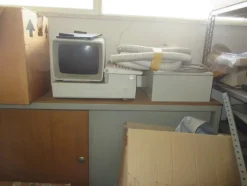 48#7333 Attrezzature e materiali da officina elettrica