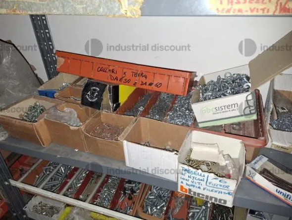 1#9764 Attrezzature, materiale di consumo e minuteria da elettricista, arredi da ufficio e scaffalature