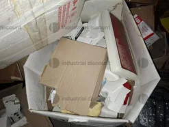 1#9764 Attrezzature, materiale di consumo e minuteria da elettricista, arredi da ufficio e scaffalature