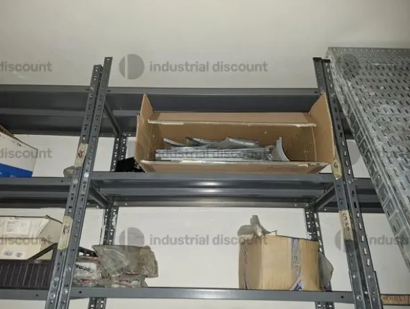 1#9764 Attrezzature, materiale di consumo e minuteria da elettricista, arredi da ufficio e scaffalature
