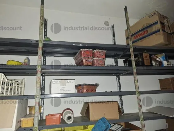 1#9764 Attrezzature, materiale di consumo e minuteria da elettricista, arredi da ufficio e scaffalature