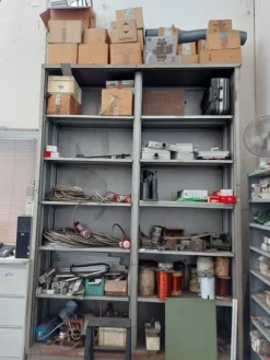 7#7899 Attrezzature officina