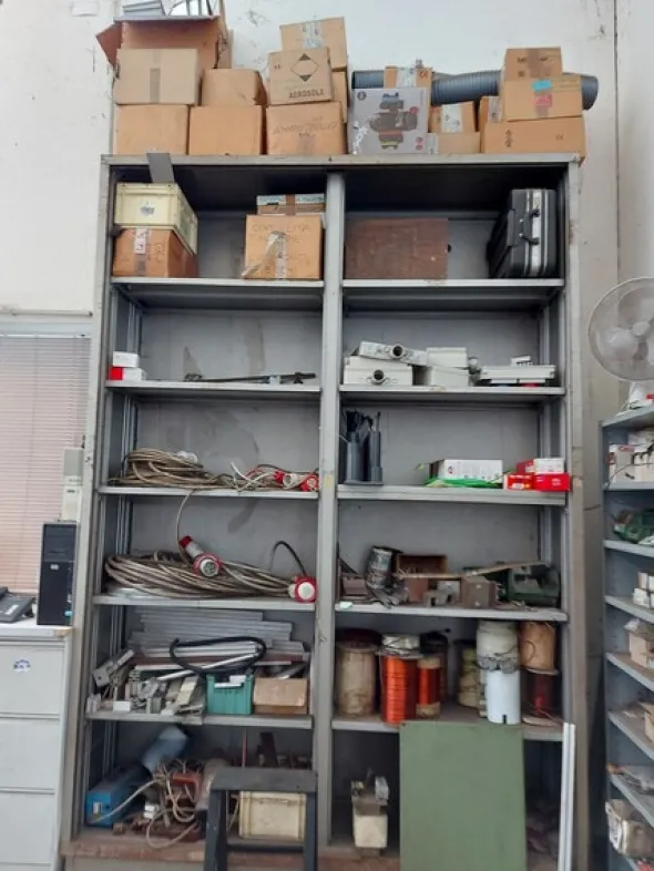 7#7899 Attrezzature officina