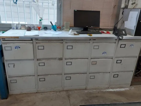 7#7899 Attrezzature officina