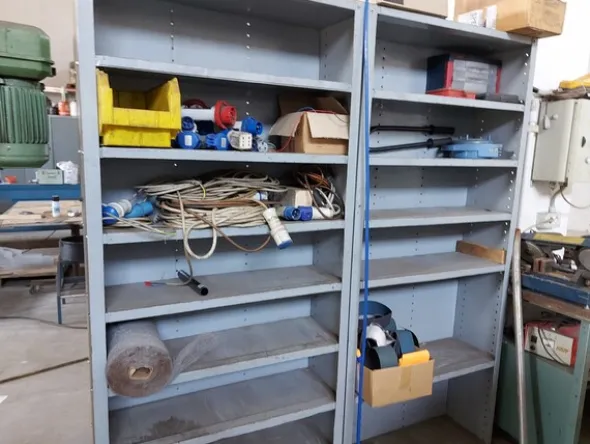 7#7899 Attrezzature officina