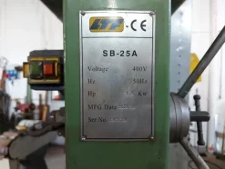 7#7899 Attrezzature officina