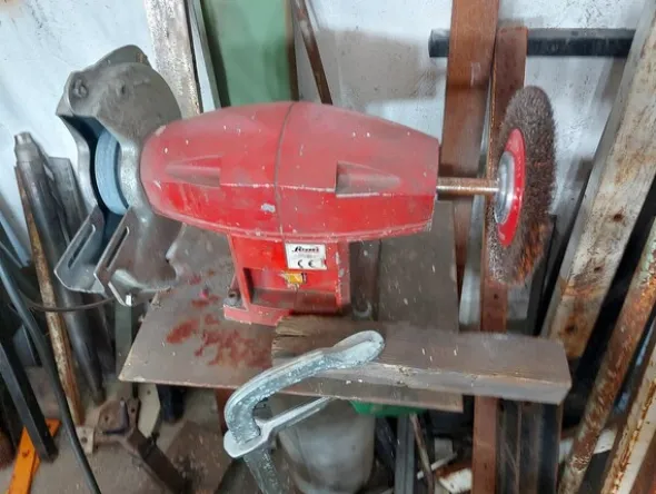7#7899 Attrezzature officina