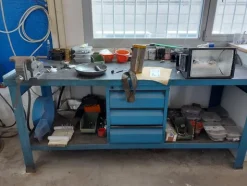 7#7899 Attrezzature officina
