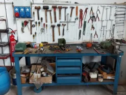 7#7899 Attrezzature officina