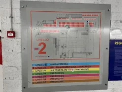 26#7897 Attrezzature parcheggio multipiano