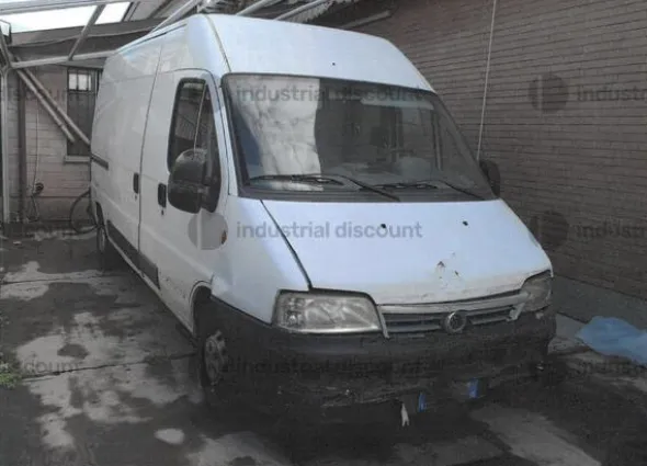 1#9486 Attrezzature per finissaggio tessile e furgone Fiat Ducato