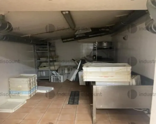 1#83840 Attrezzature per la lavorazione di prodotti da forno in disuso