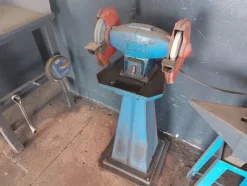 7#6508 Attrezzature per la lavorazione del ferro
