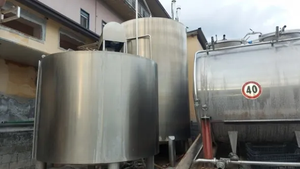 3#6815 Attrezzature per la produzione di formaggi e latticini
