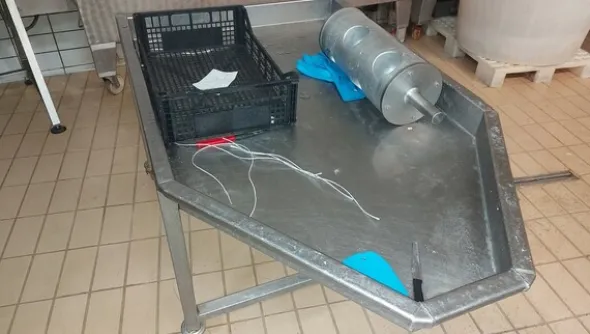 3#6815 Attrezzature per la produzione di formaggi e latticini