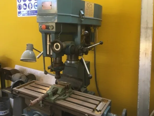 12#6964 Attrezzature per officina meccanica